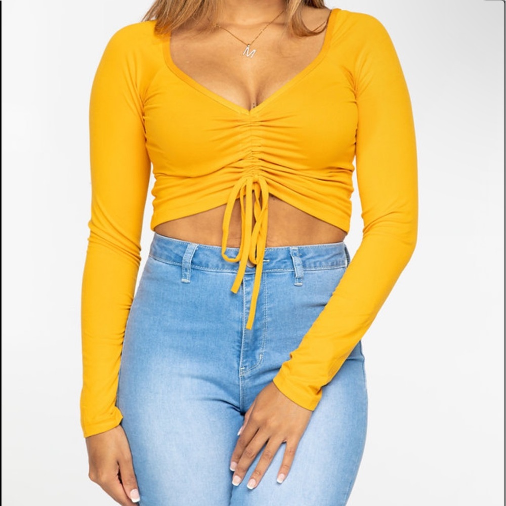 Cropped long sleeve